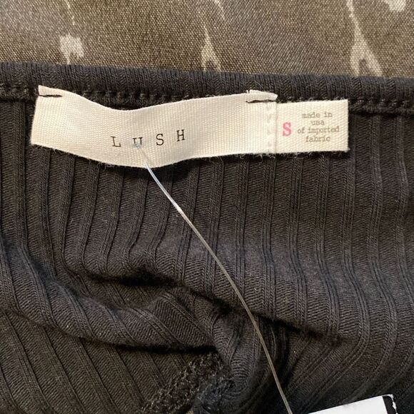 Lush Women's Knitted Long Sleeve Open Back Maxi Dress Black Small NWT - Picture 5 of 7